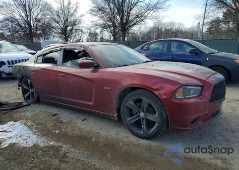 2014 Dodge Charger Sxt z USA, uszkodzony, nr VIN 2C3CDXHG1EH303176